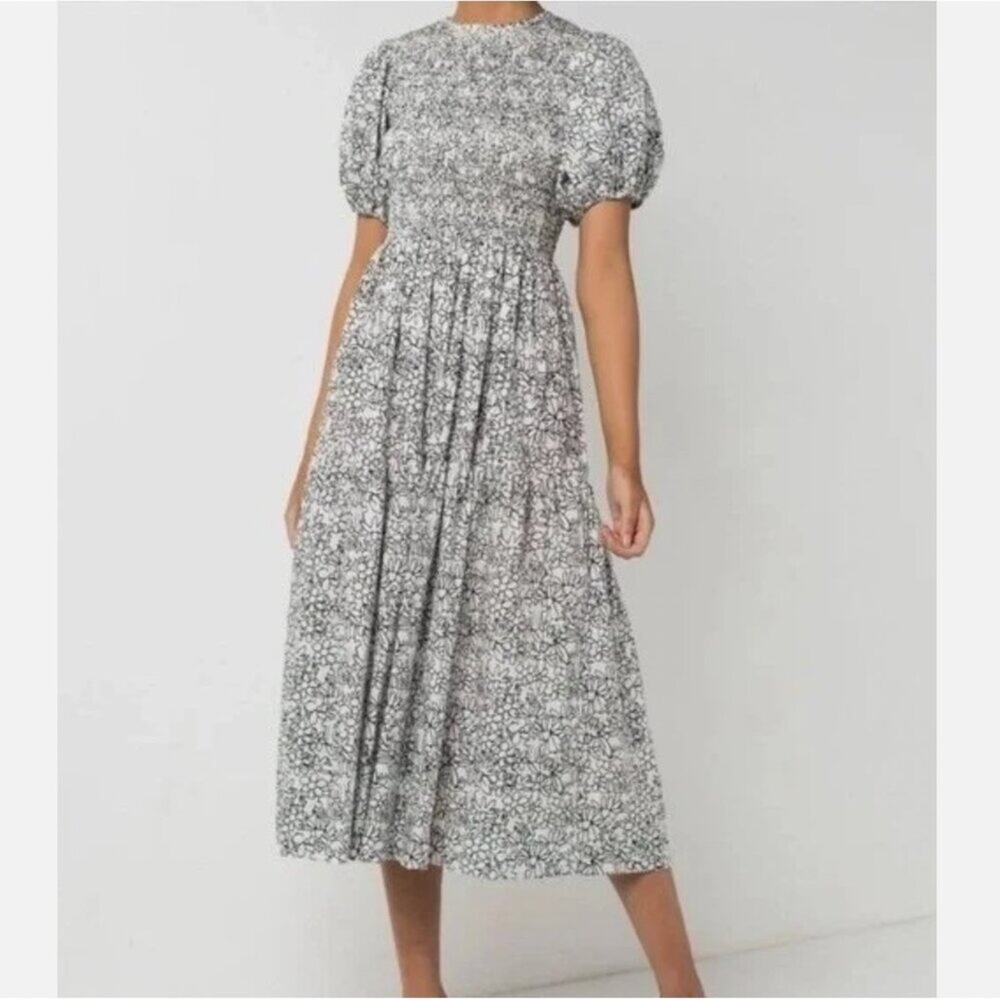 S/W/F White & Black Floral Print Smocked Puff-Sleeve Midi Dress